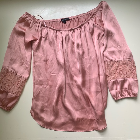 Peach off the shoulder top - Picture 4 of 4